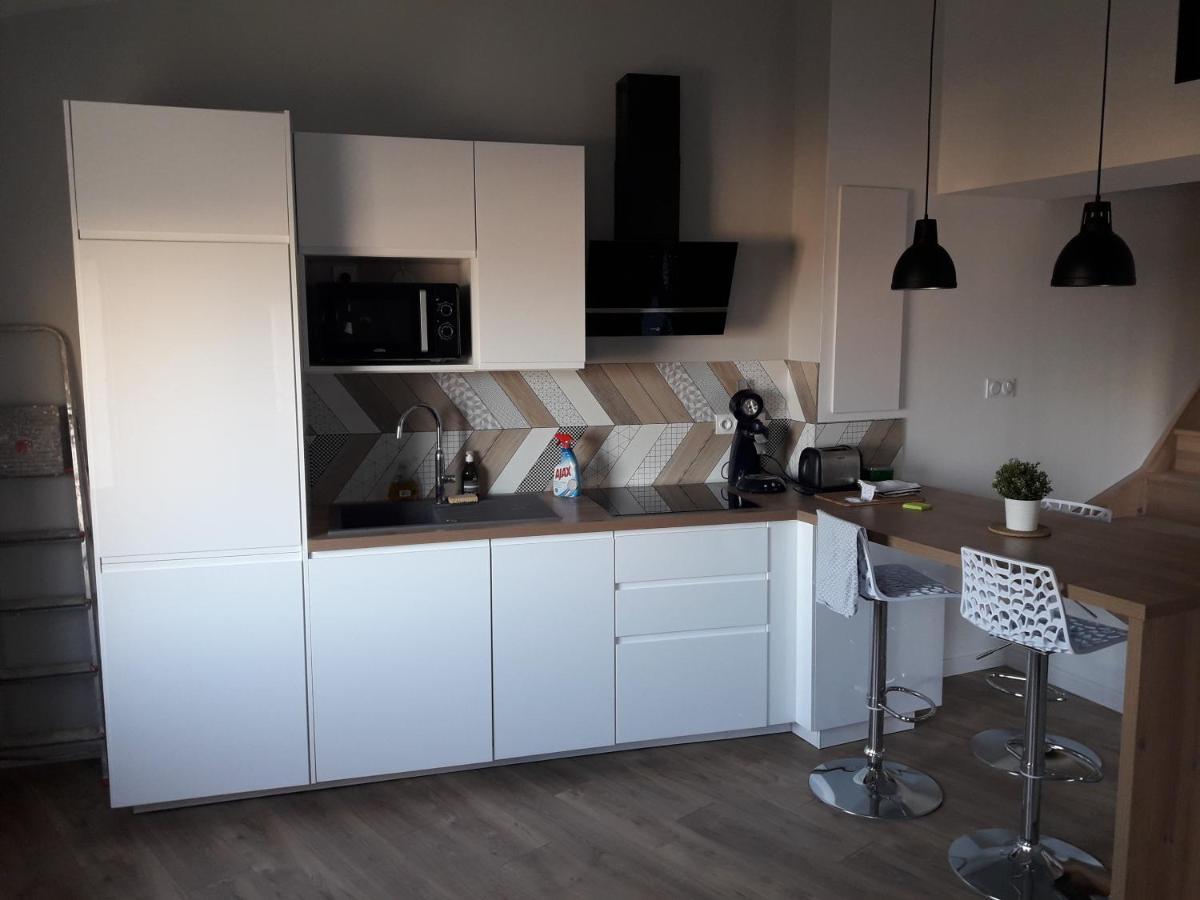 Spacieux Duplex, Vue Mer Et Belle Terrasse Hyères Екстериор снимка